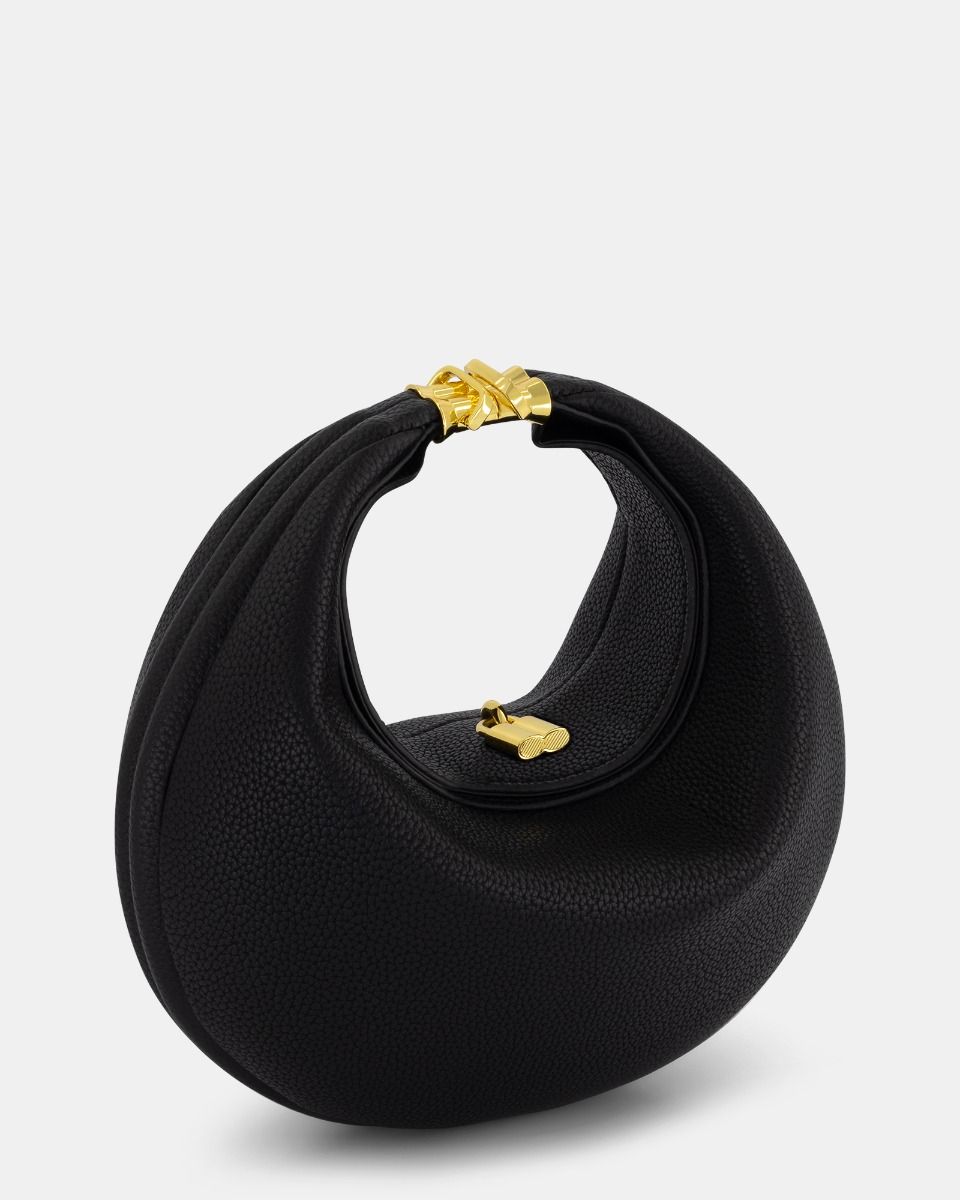 AMIERA / BLACK