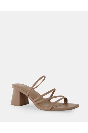 UNATHI / CAMEL